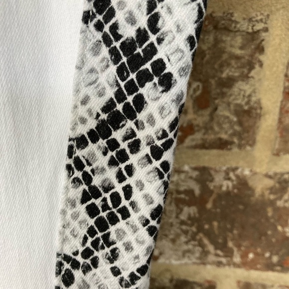 Good American High Waist Good Legs Snake Stripe Size 20 NWT - Picture 4 of 13